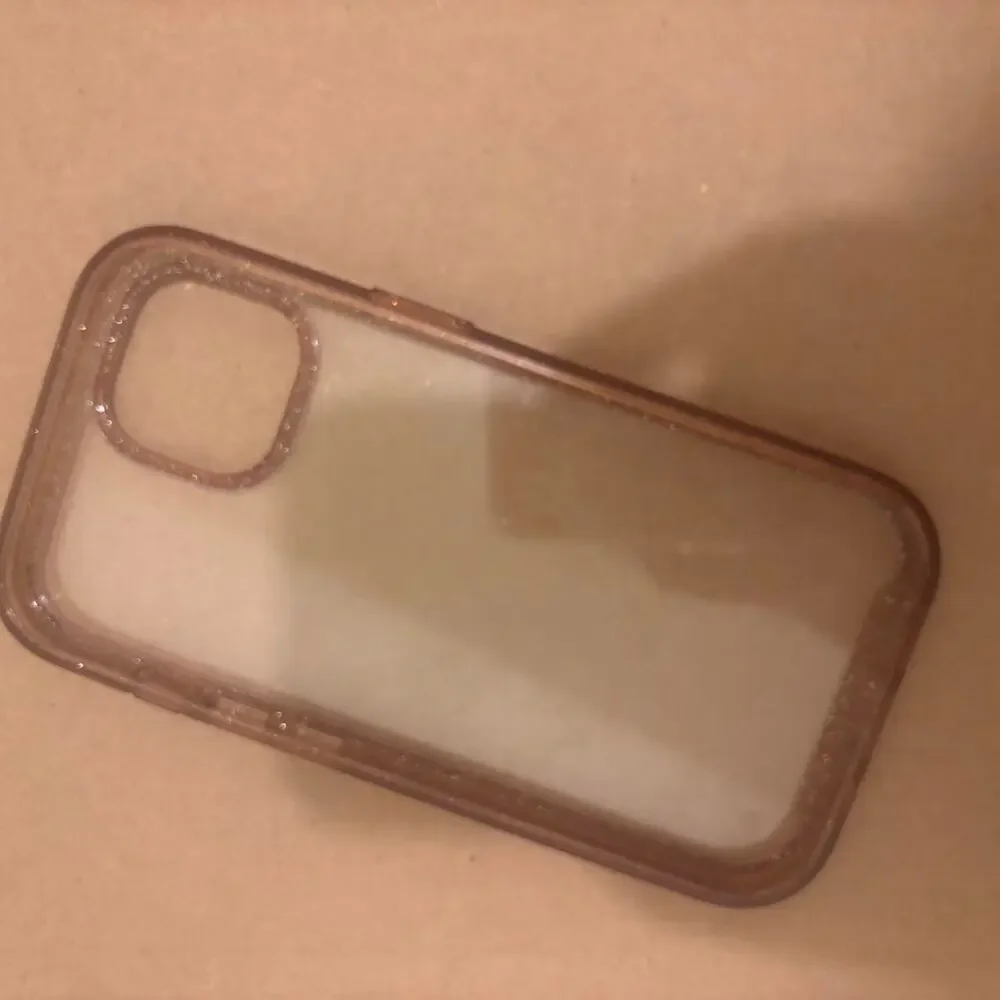 Iphone 11 clear and sparkly